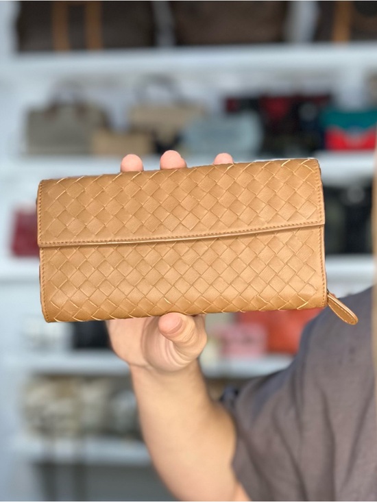 Bottega Veneta Handbags - BOTTEGA VENETA BROWN WALLET